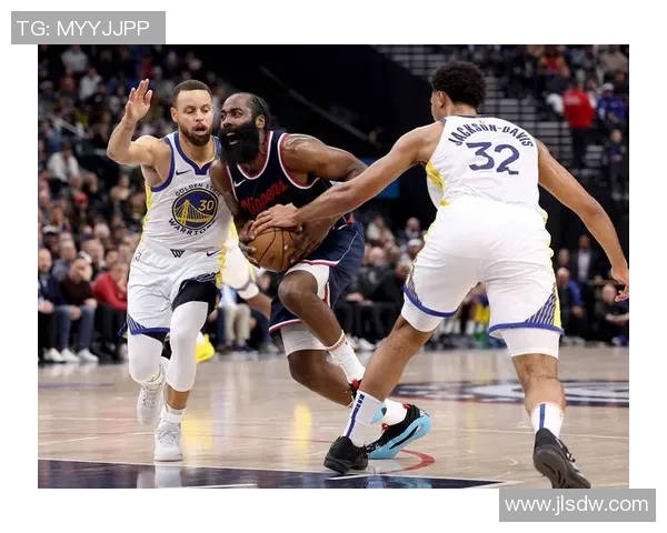 2017年NBA勇士与快船精彩直播回顾及赛况分析