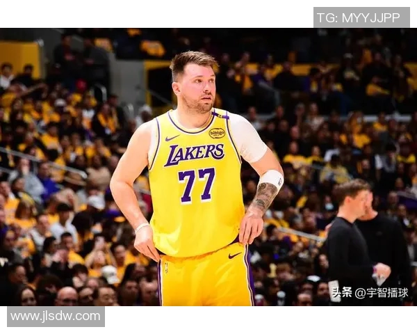 2016年4月14日湖人与爵士精彩对决高清回放视频分析与赛后点评 2016年4月14日湖人与爵士精彩对决高清回放视频分析与赛后点评