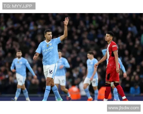 罗德里在场上的统治力与战术灵活性如何改变现代足球格局 罗德里在场上的统治力与战术灵活性如何改变现代足球格局