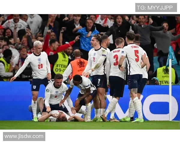 英格兰与突尼西亚精彩对决直播全程回顾与赛后分析 英格兰与突尼西亚精彩对决直播全程回顾与赛后分析