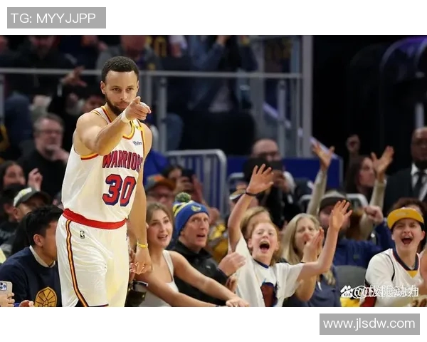 2016年NBA勇士与公牛的经典对决回顾与精彩瞬间分析