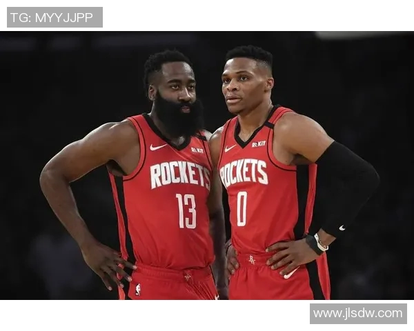 2019年火箭与爵士季后赛精彩对决全场录像回顾与分析 2019年火箭与爵士季后赛精彩对决全场录像回顾与分析