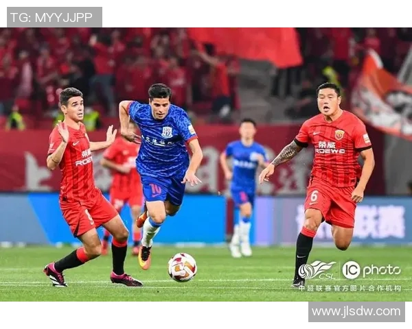 奥德汉姆主场迎战斯文登期待精彩对决与激烈竞争 奥德汉姆主场迎战斯文登期待精彩对决与激烈竞争