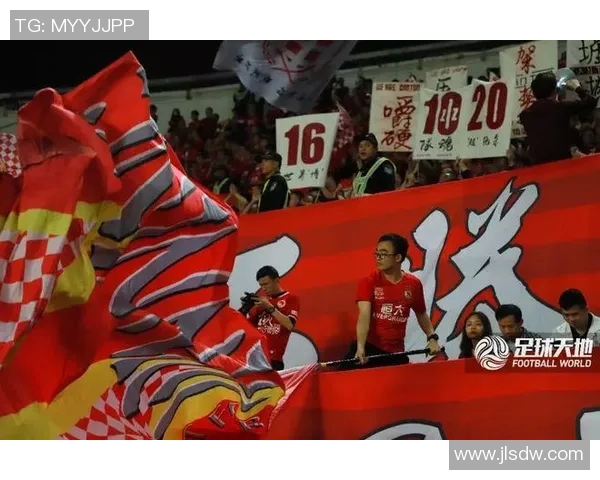 恒大与香港足球对决直播评论精彩回顾及赛后分析 恒大与香港足球对决直播评论精彩回顾及赛后分析