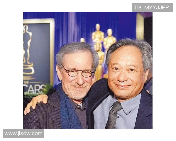 李安:从台湾到好莱坞的电影大师之路与艺术探索 李安:从台湾到好莱坞的电影大师之路与艺术探索