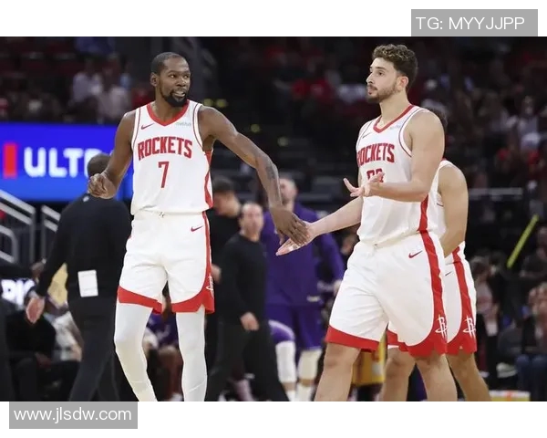 火箭队与马刺队精彩对决回顾及比赛录像分析