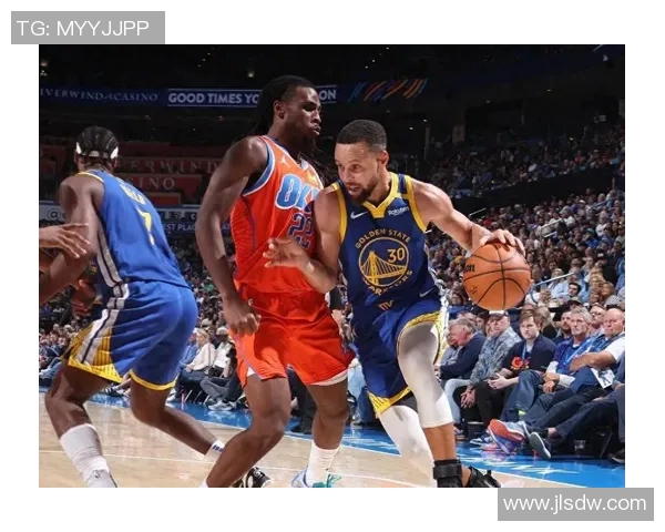 2014至2015赛季勇士与雷霆对决回顾及精彩瞬间分析