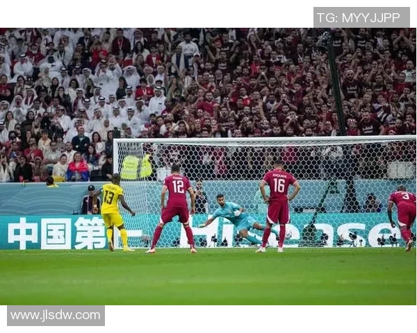 世墨西哥与加拿大的精彩对决展现足球魅力与国家荣誉的较量