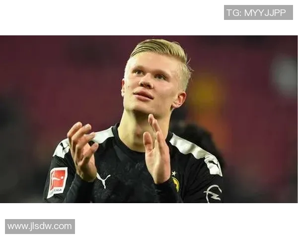 哈兰德:从天才少年到足球巨星的华丽转身与未来展望 哈兰德:从天才少年到足球巨星的华丽转身与未来展望