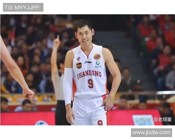 张庆鹏的篮球传奇之路:从青涩少年到职业球员的奋斗历程与心路历程 张庆鹏的篮球传奇之路:从青涩少年到职业球员的奋斗历程与心路历程